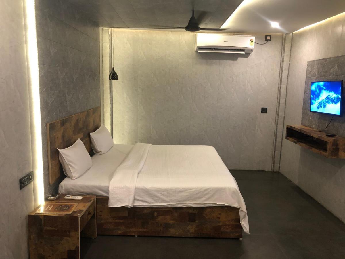 Aariv Inn Baga Beach 外观 照片